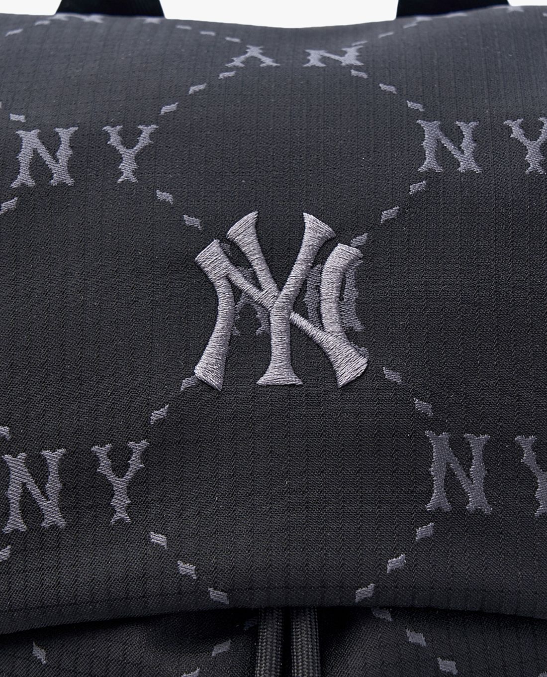 MLB - Balo unisex nắp gập Diamond Monogram Sportive - Ảnh 7