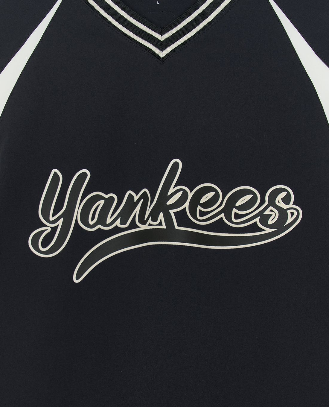 MLB - Áo sweatshirt unisex cổ V tay dài Varsity Sportive - Ảnh 8