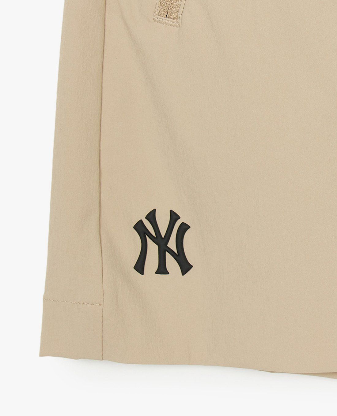 MLB - Quần short nữ giả váy phối dây rút Basic Gofcore - Ảnh 3